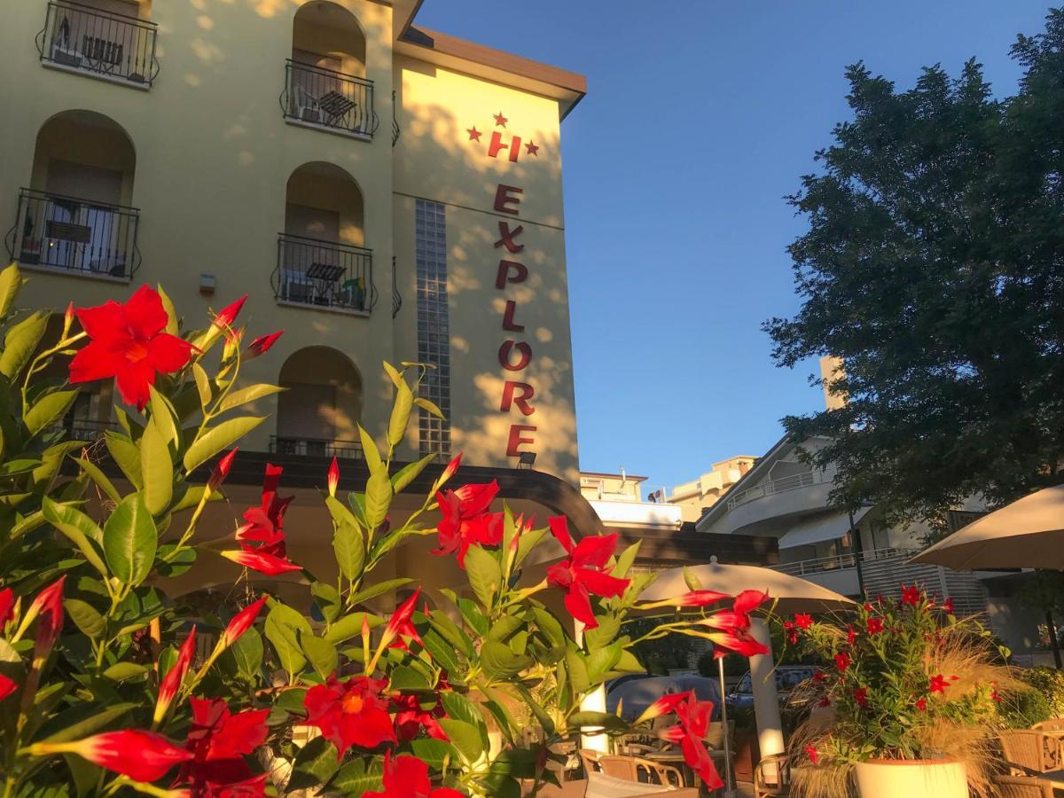 Hotel Explorer Cervia Exterior photo
