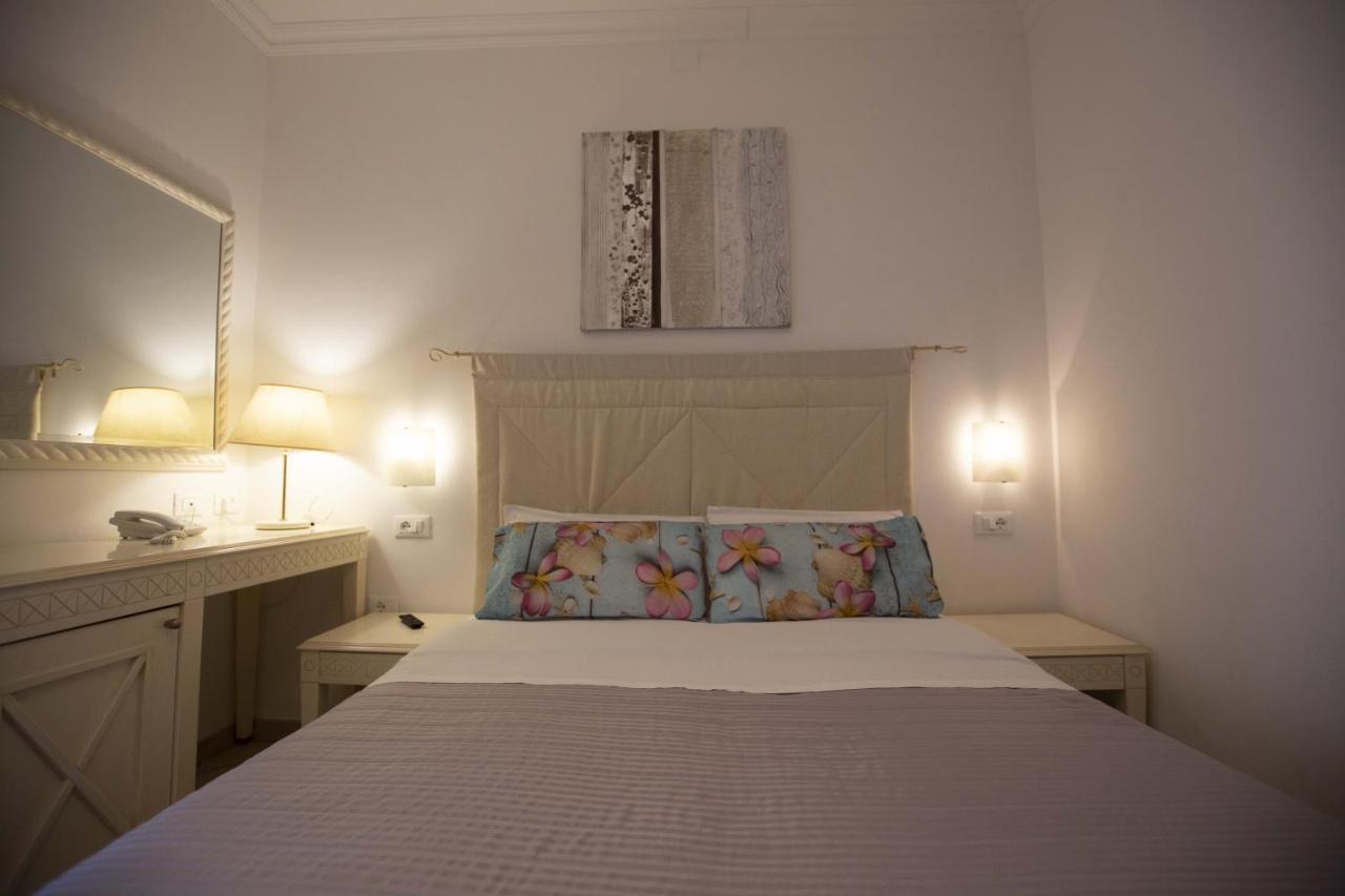 Hotel Explorer Cervia Exterior photo