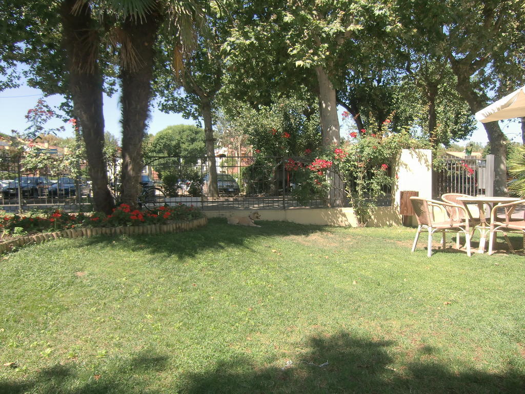 Hotel Explorer Cervia Exterior photo